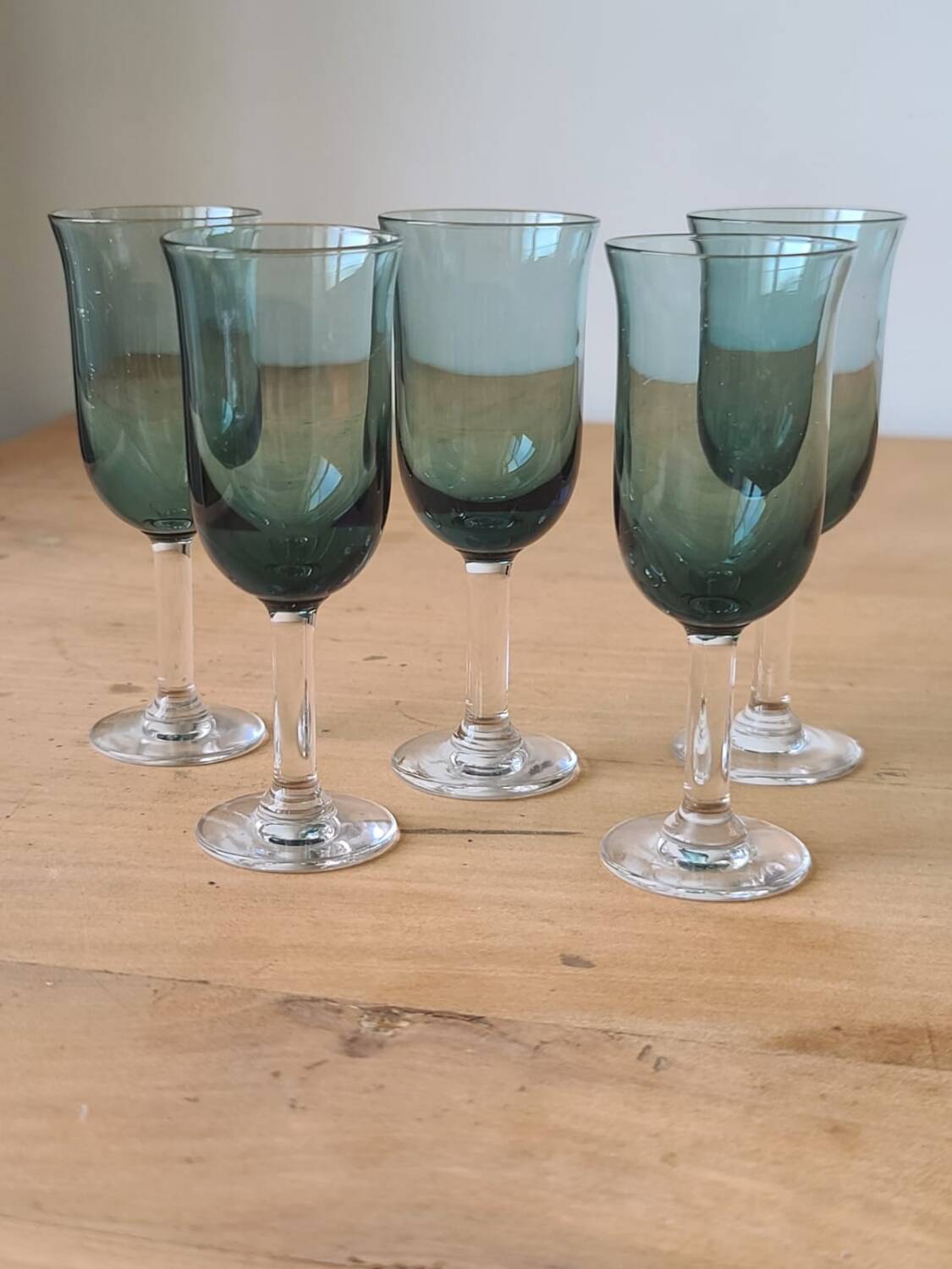 Lot de 5 verres à liqueurs
