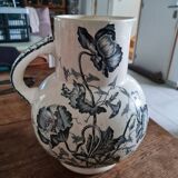 Broc de toilette en terre de fer Longchamp Pavots bleu-gris Fin XIXe