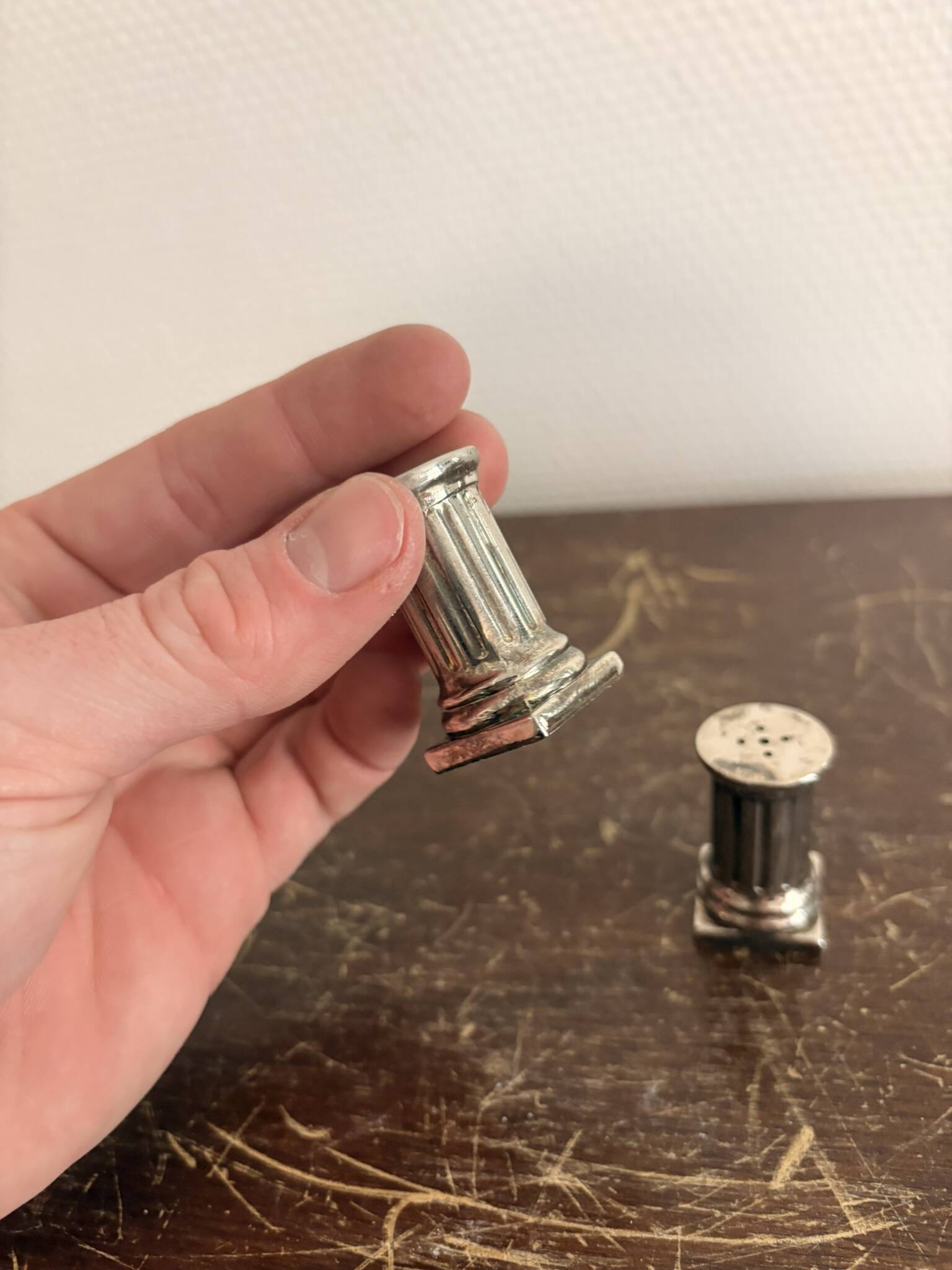 Salt and Pepper Shaker Doric Column Fluted Silver-Plated Metal Neo-Classical