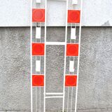 DESIGN vintage wall coat rack in metal and POP enamelled ceramic