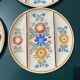 Assiettes décor floral peint Printemps