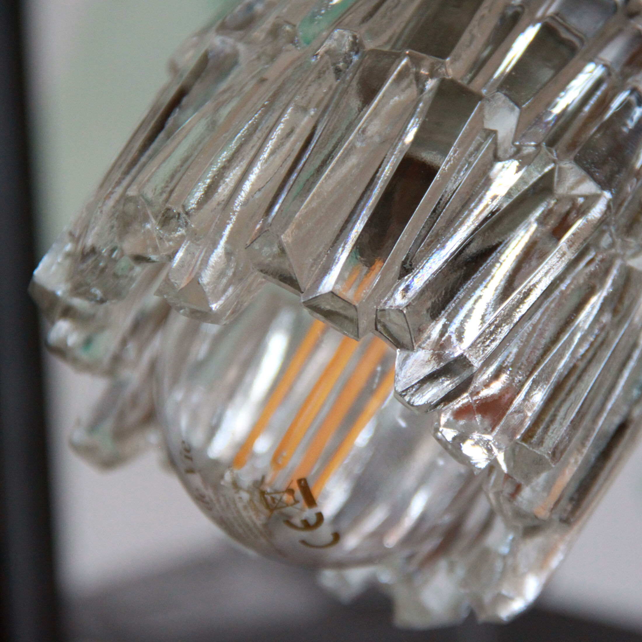 Vintage table lamp in metal and glass