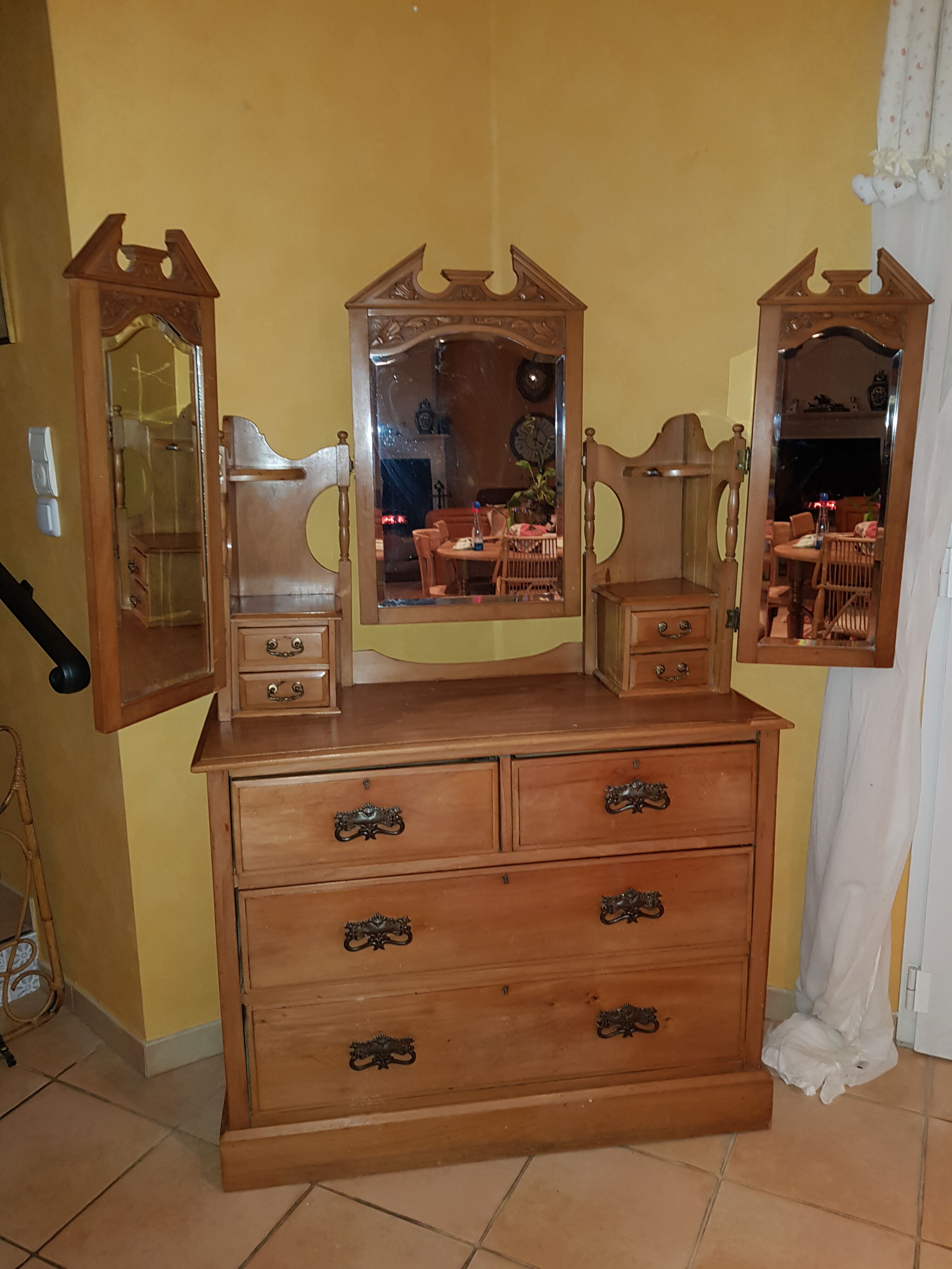 Dresser and his pitchpin triptych