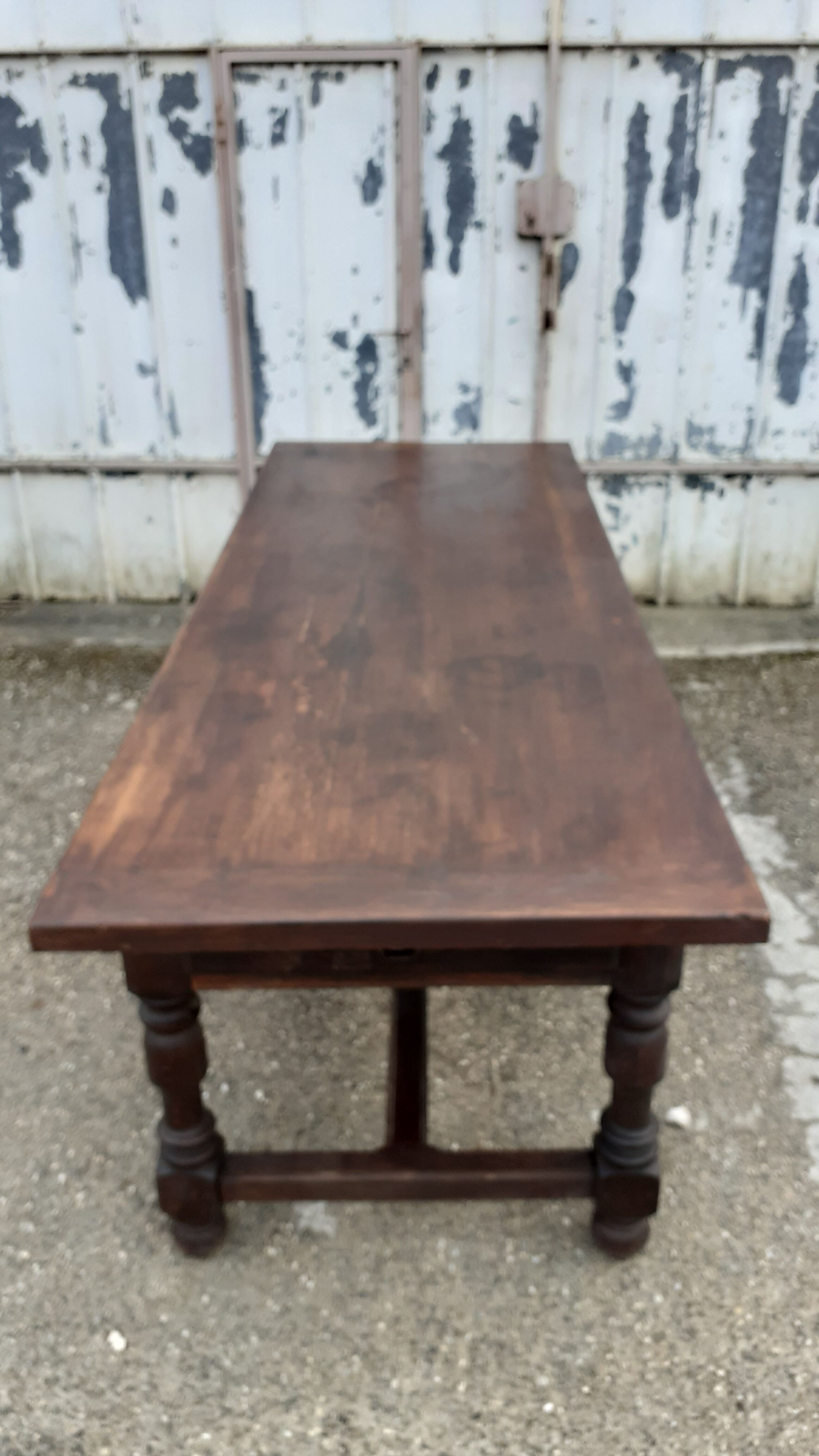 Farmhouse table