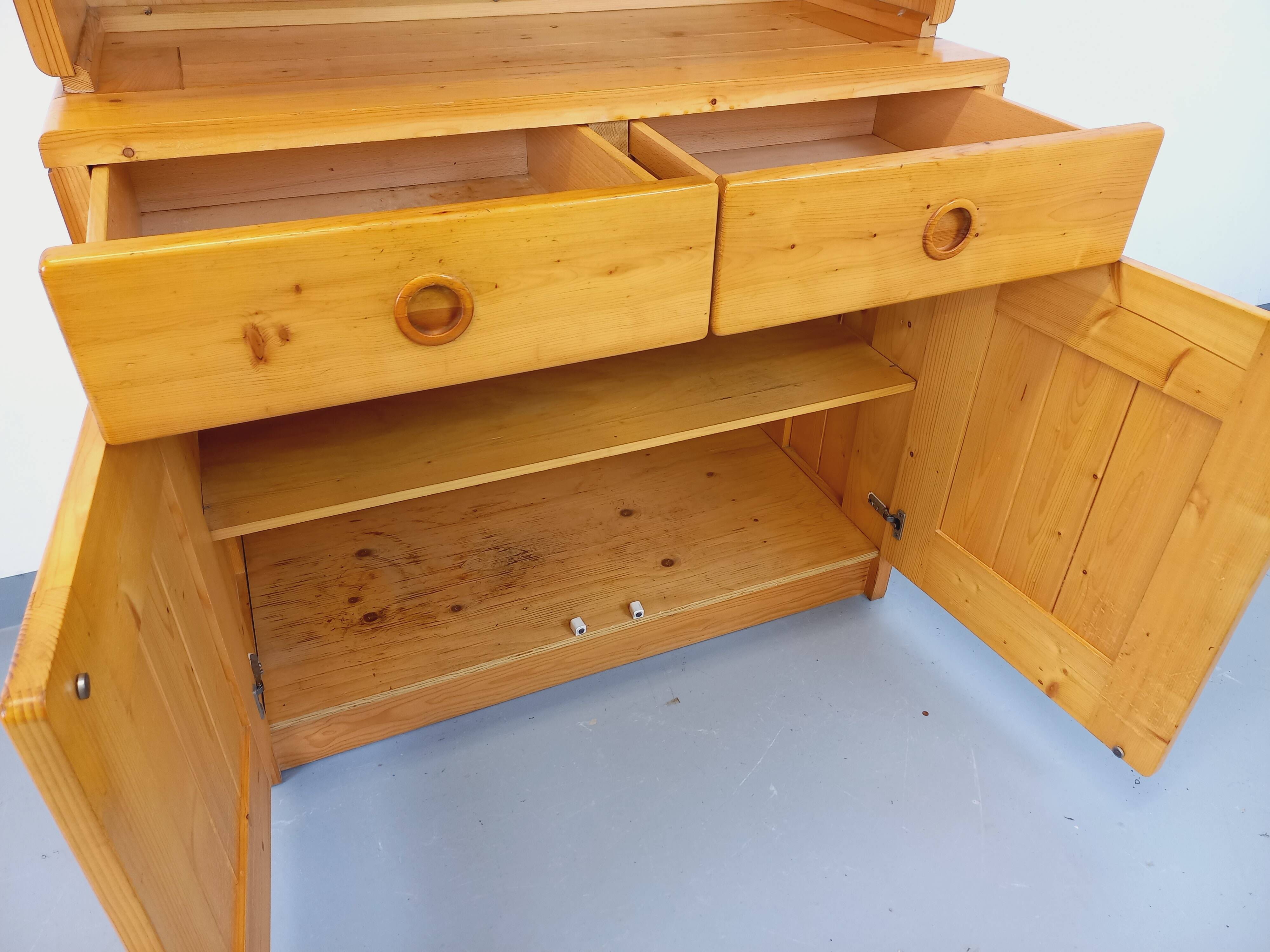 Charlotte Perriand Les Arcs vintage pine storage unit from the 60s 70s