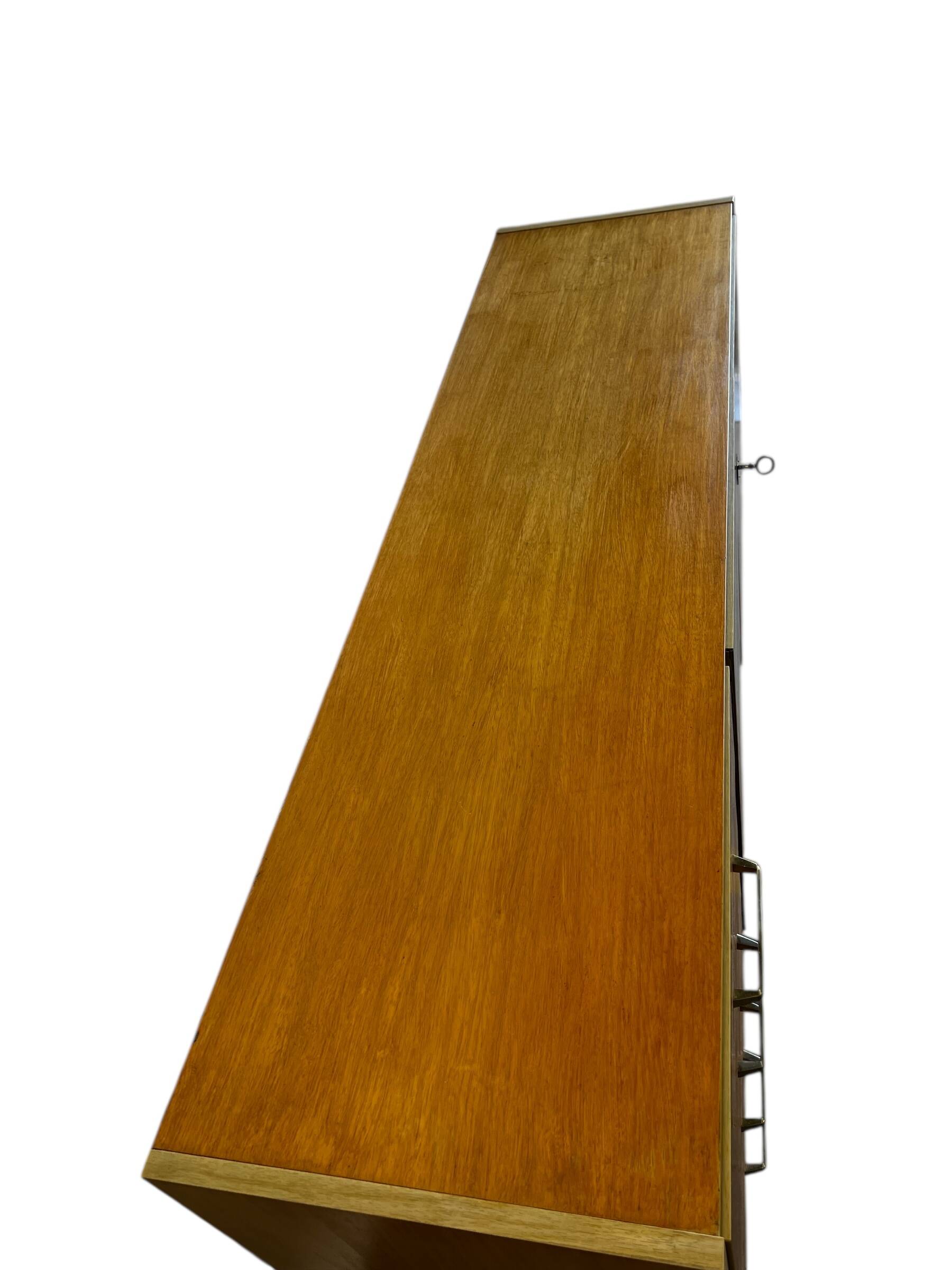 Vintage chest of drawers/sideboard/TV stand