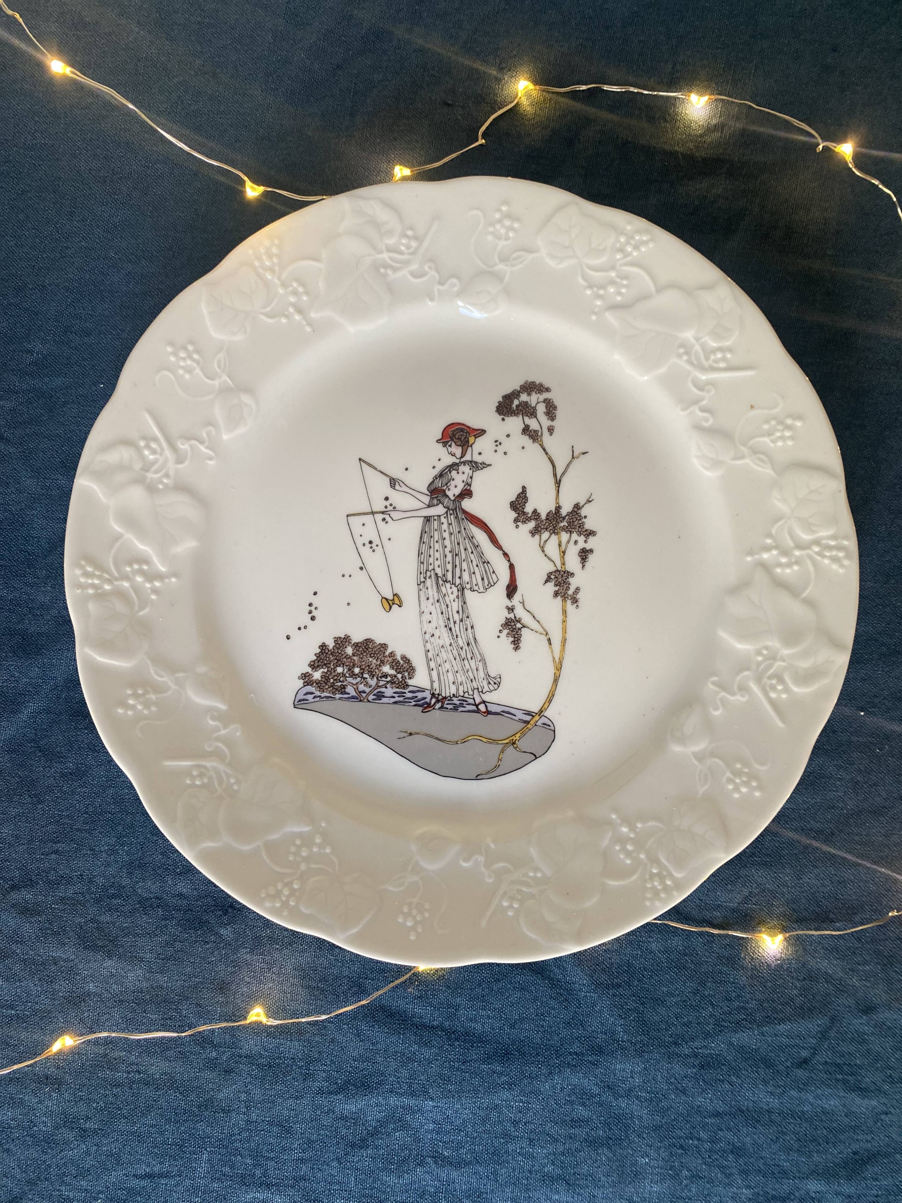 5 dessert plates art deco style