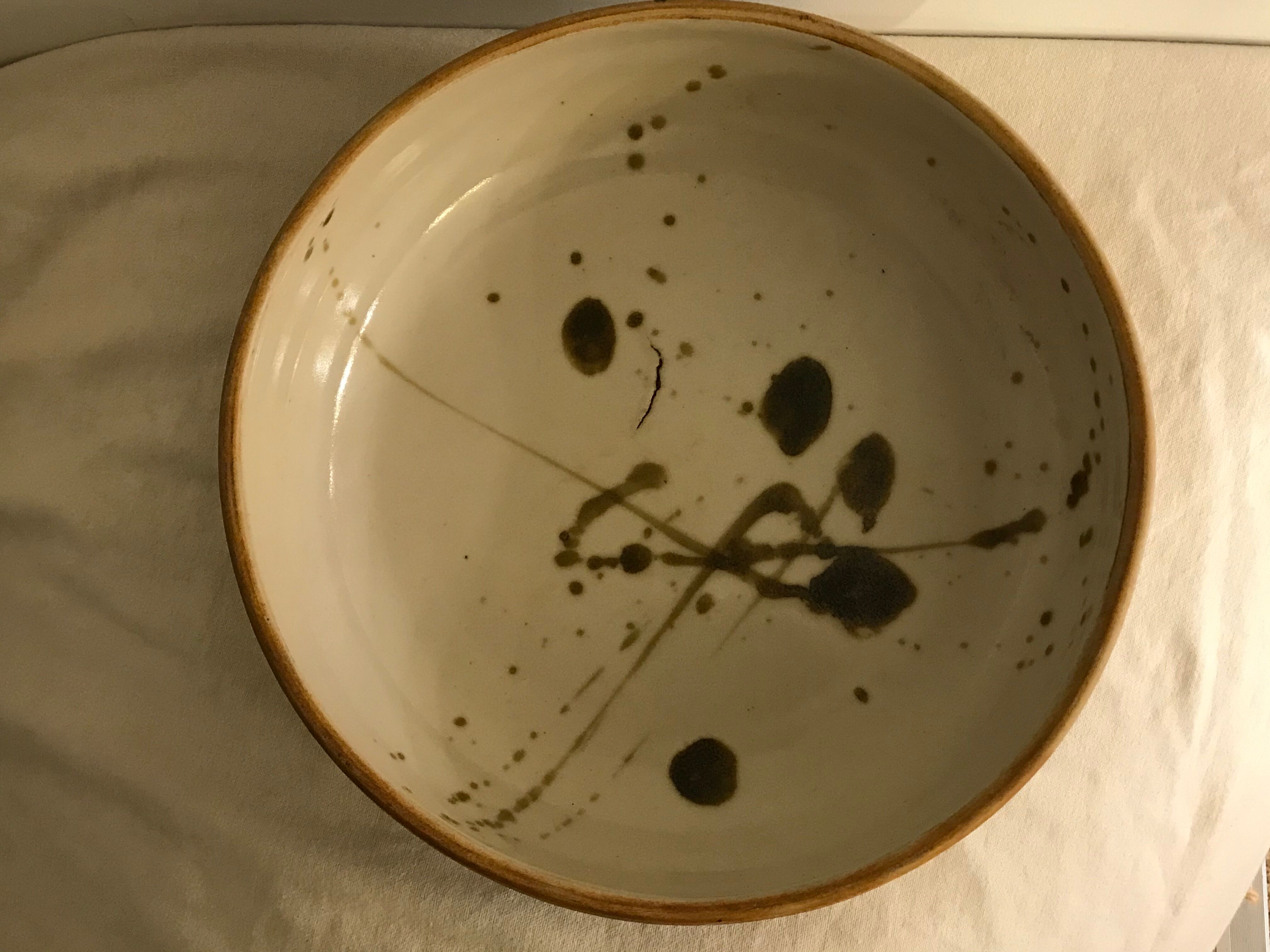 Saladier or serving dish in enamelled sandstone La Poterie de la Colombe