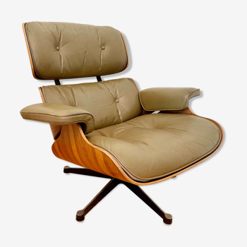 Fauteuil lounge chair Eames 1974