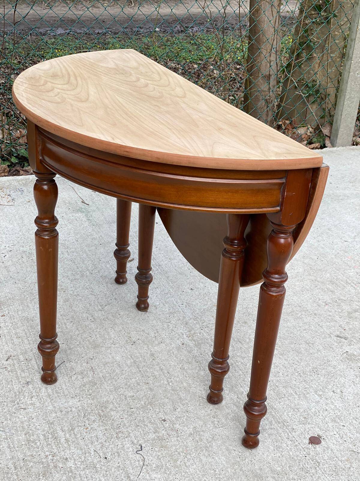 90cm Solid Wood Half Moon Folding Round Table