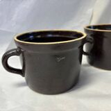 Set of 2 glazed earthenware cups