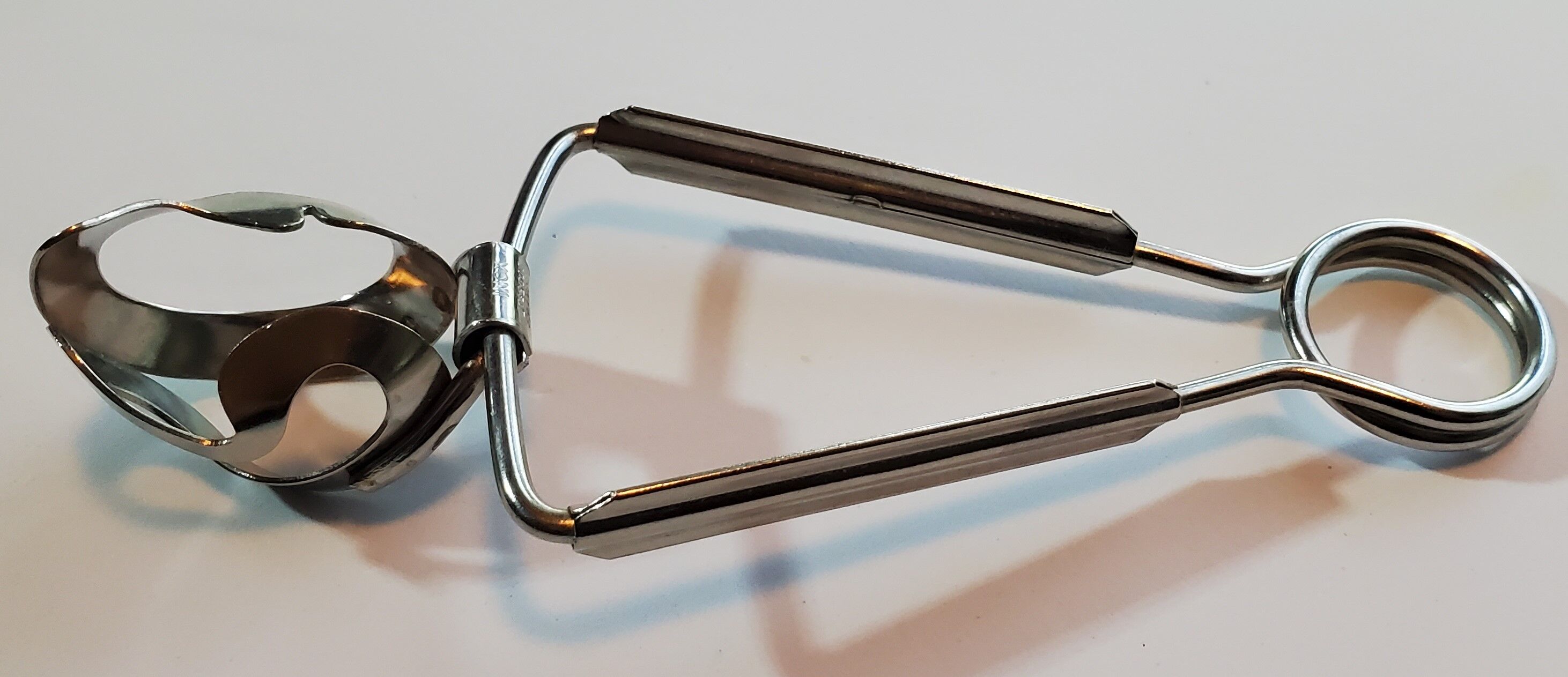 Set of 4 stainless steel snail pliers