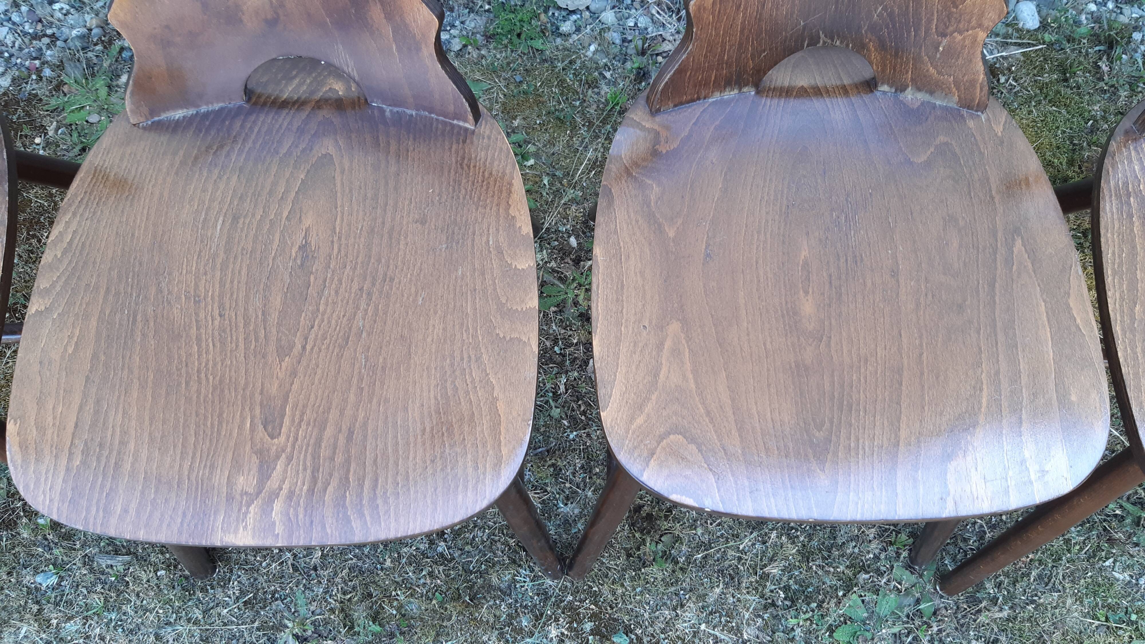 Set of 16 bistro chairs