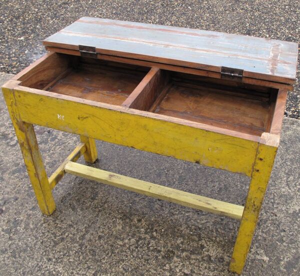 Ancien pupitre d’écolier en teck birman