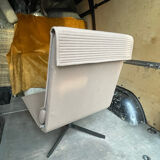 B&B Italia swiveling chair in beige hopsack