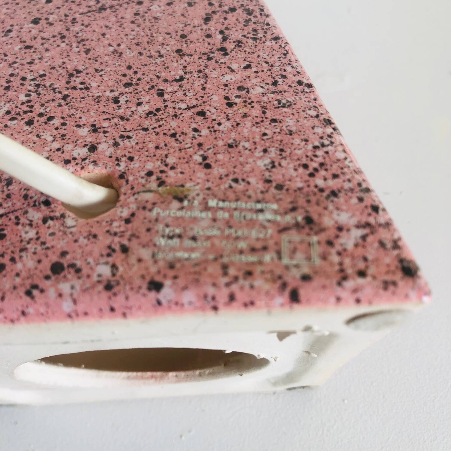 Brussels porcelain lamp with a pink terrazzo effect