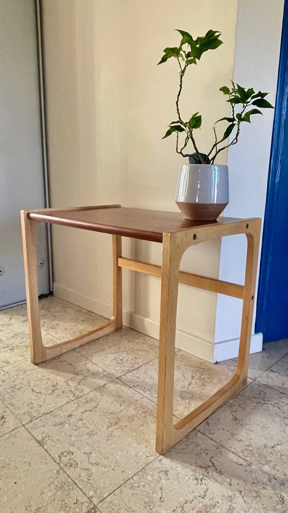 Table basse bois exotique vintage