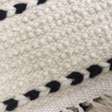 2 bedspreads 63 cm x 123 cm “handmade” wool whore