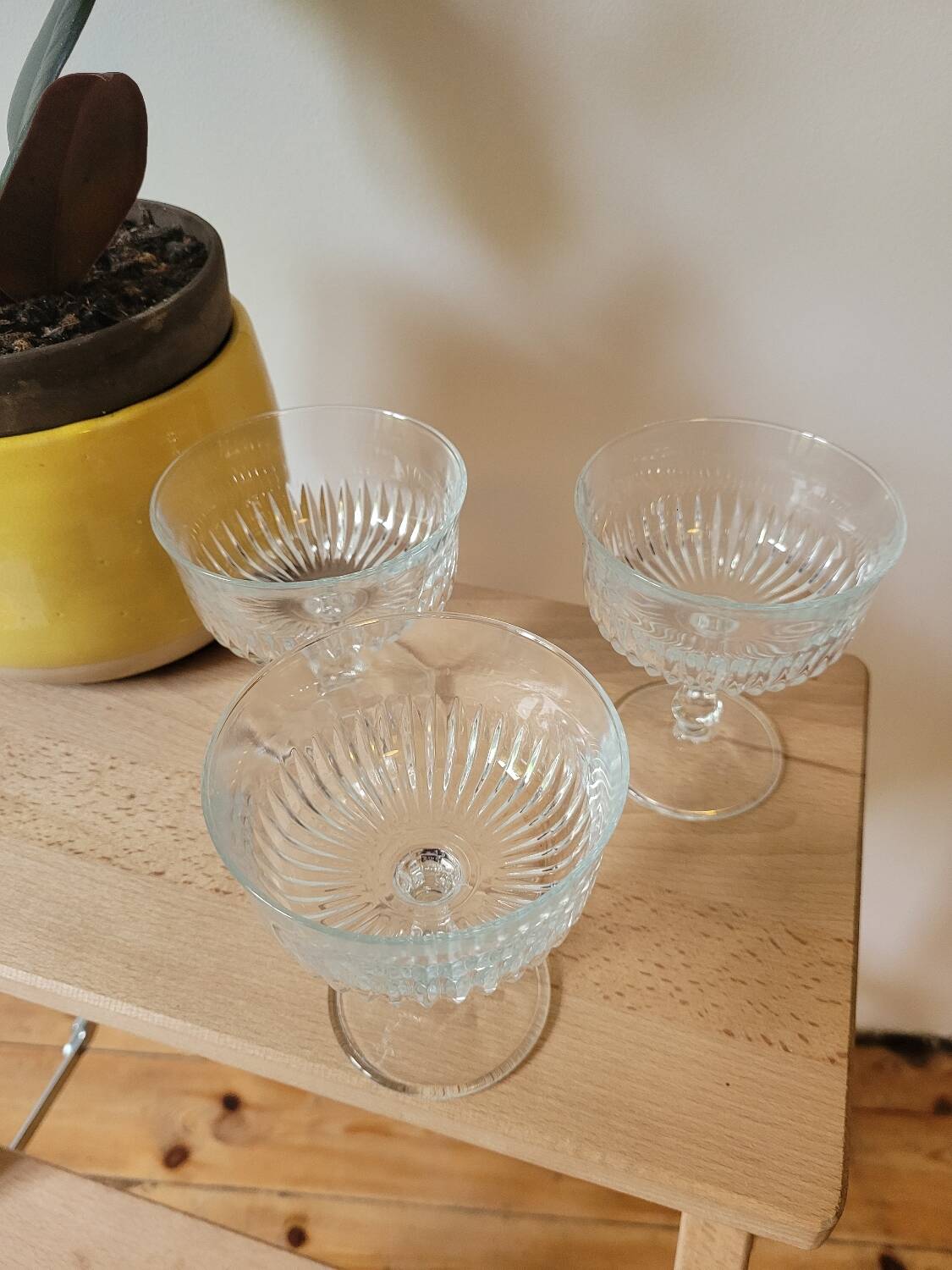 Three cocktail glasses Château de VMC Reims France