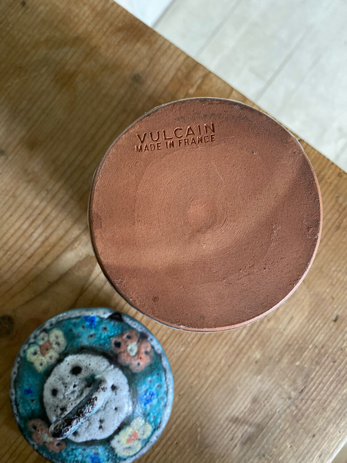 Small ceramic pot fat lava studios Vulcain France