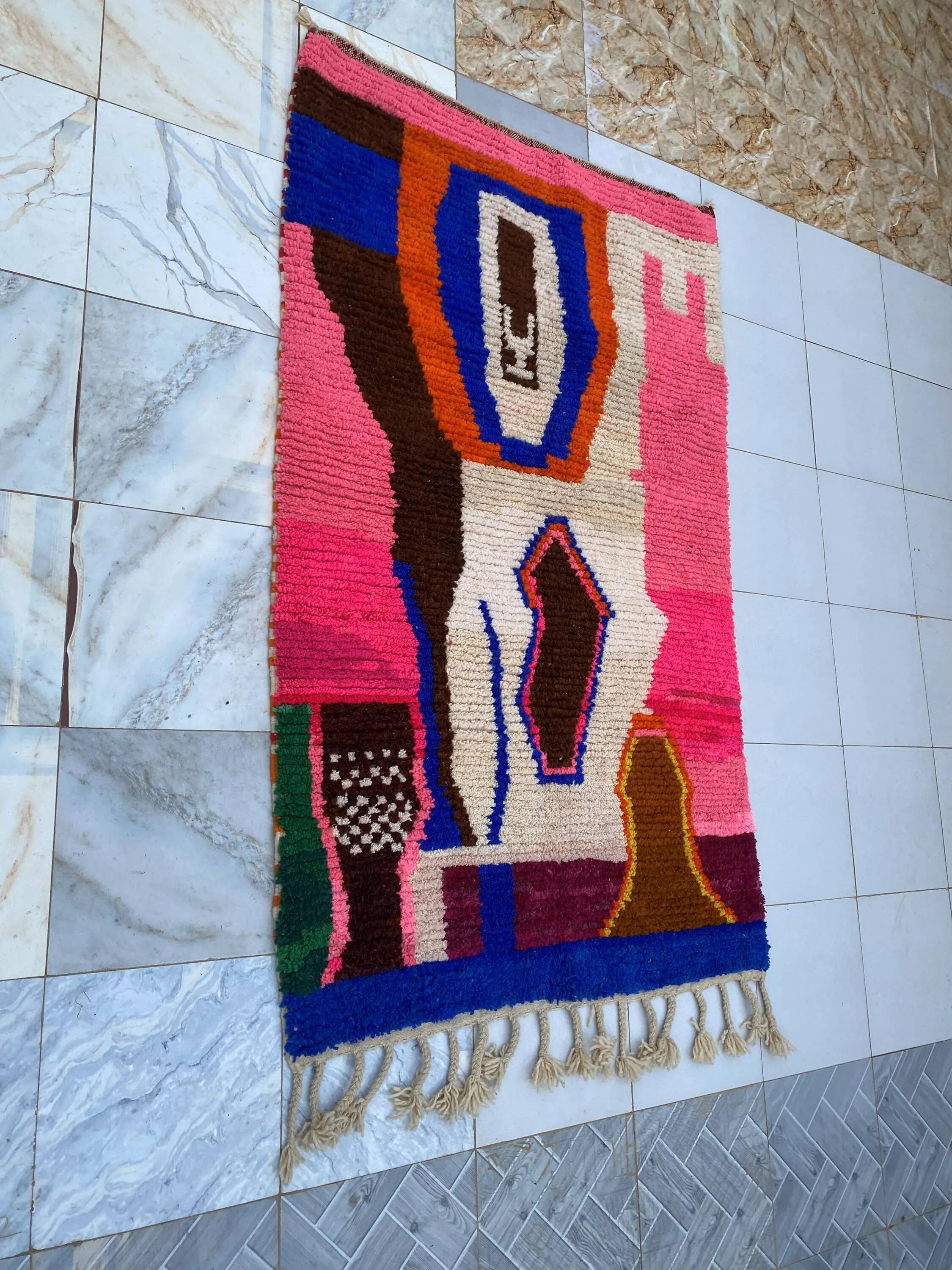 Handmade traditional carpet 250cm x 150cm Moroccan