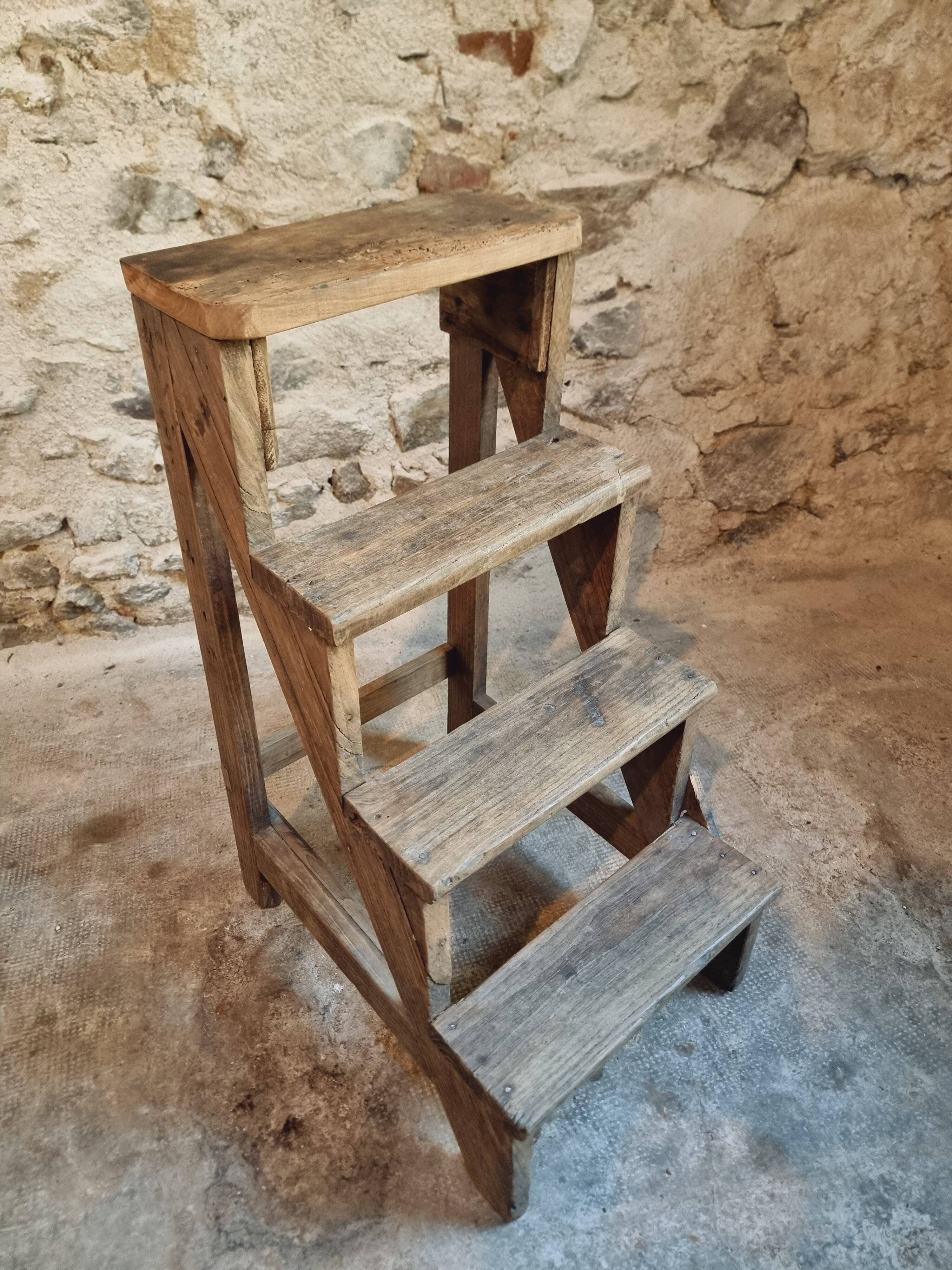 Antique chestnut wood workshop stepladder – France, early 1900s