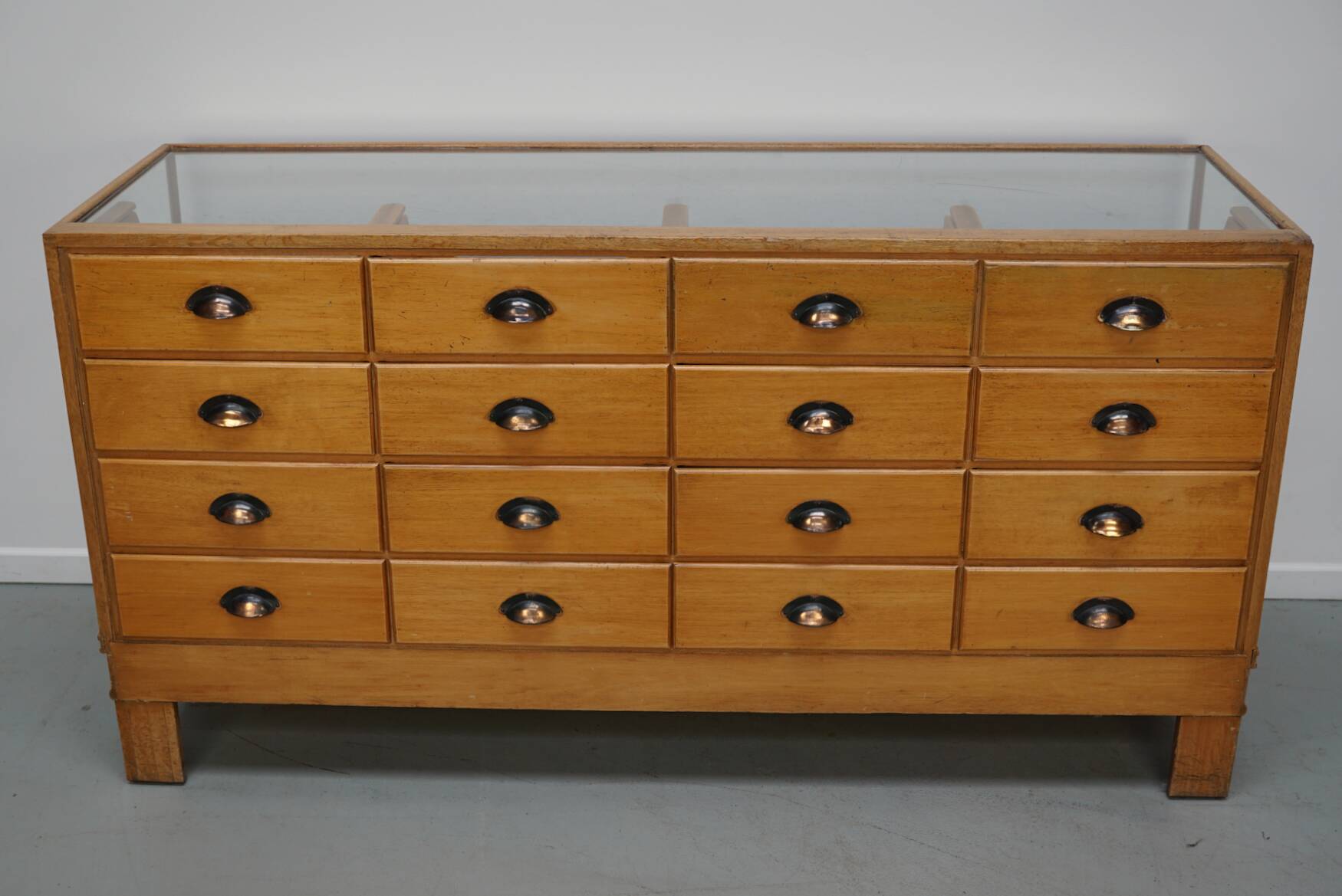 Antique Shop Counter in English Beech, circa 1920-1930