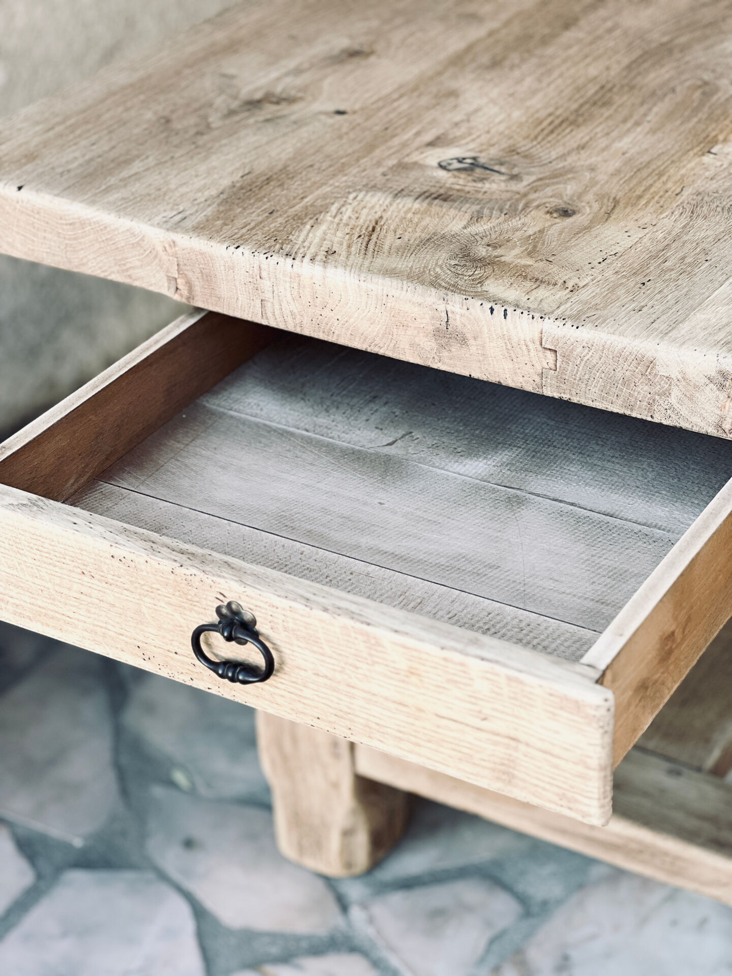 Large farmhouse table - solid oak - drawer