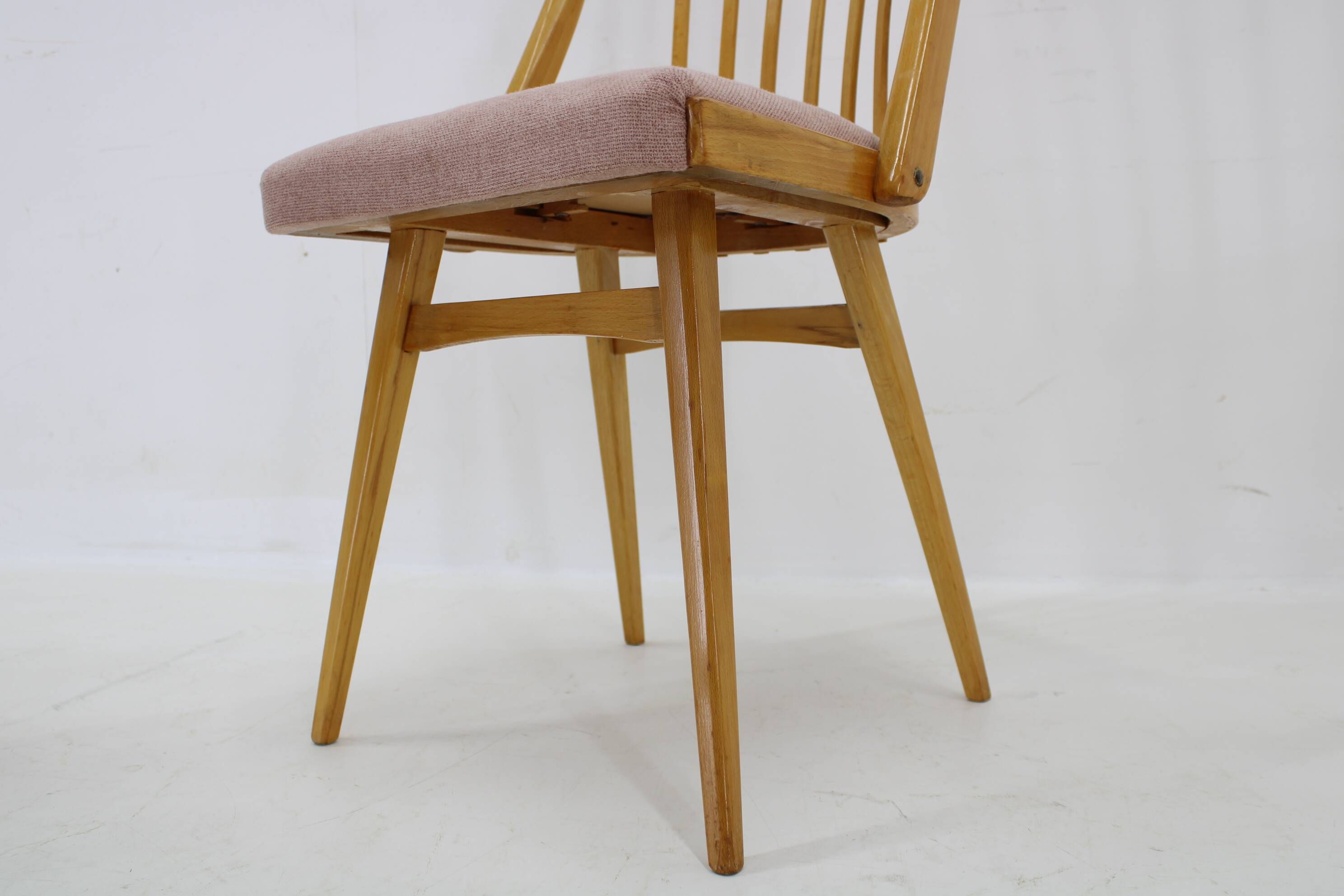 1960s Antonin Suman Set of Four Dining chairs in Beech Wood , Czechoslovakia