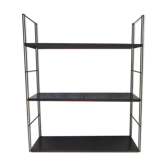 Shelf wall metal string