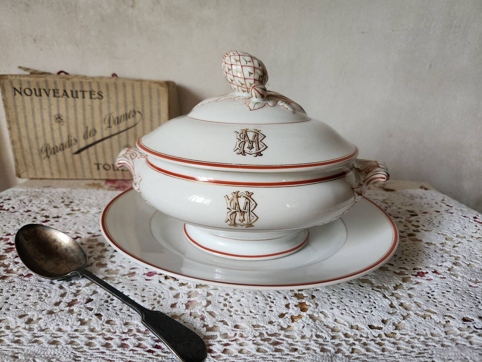 Circa 1900s Pillivuyt Gold 'BM' Monogrammed White Porcelain Soup Tureen