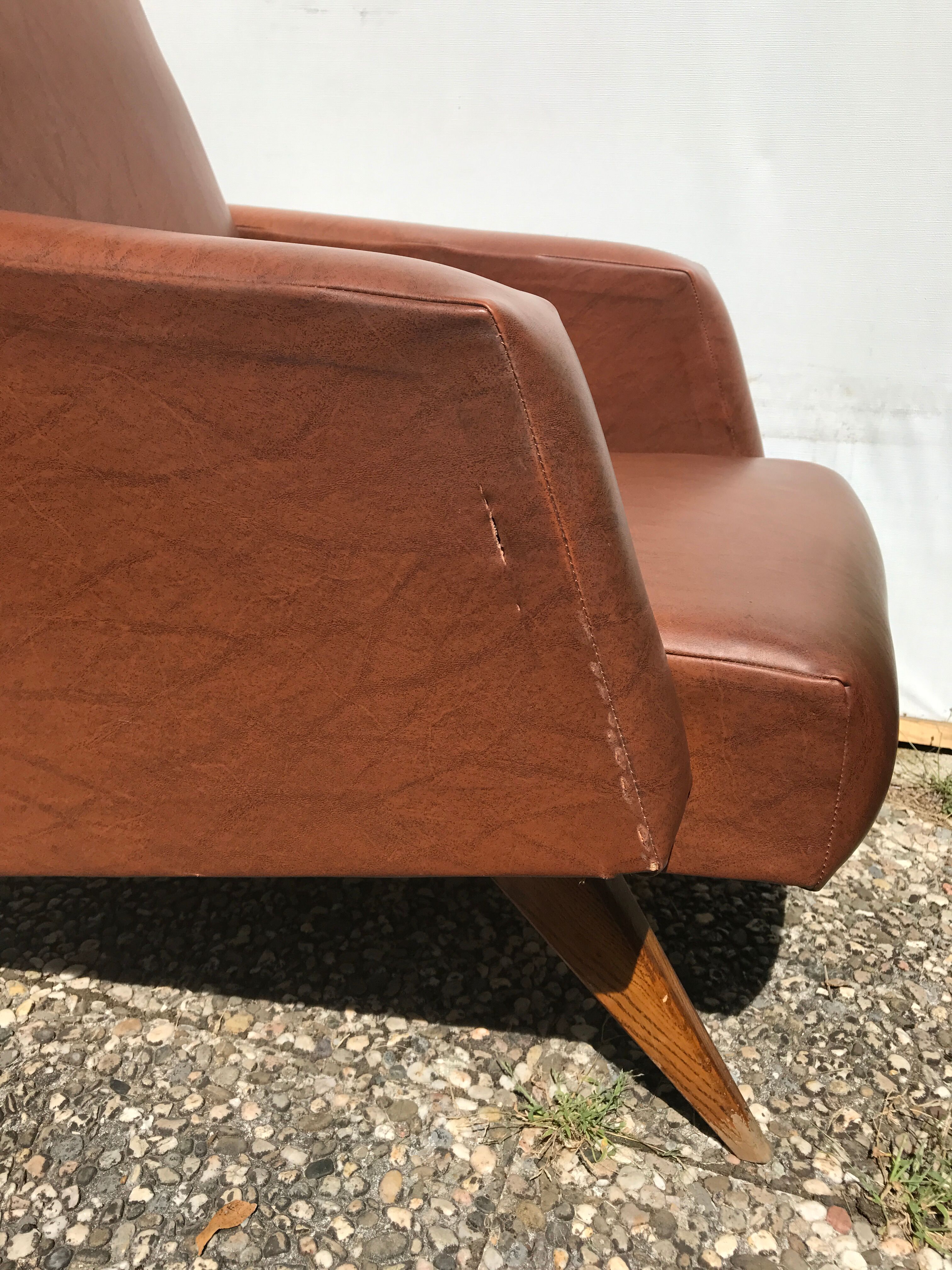 Ancient 70s armchair
