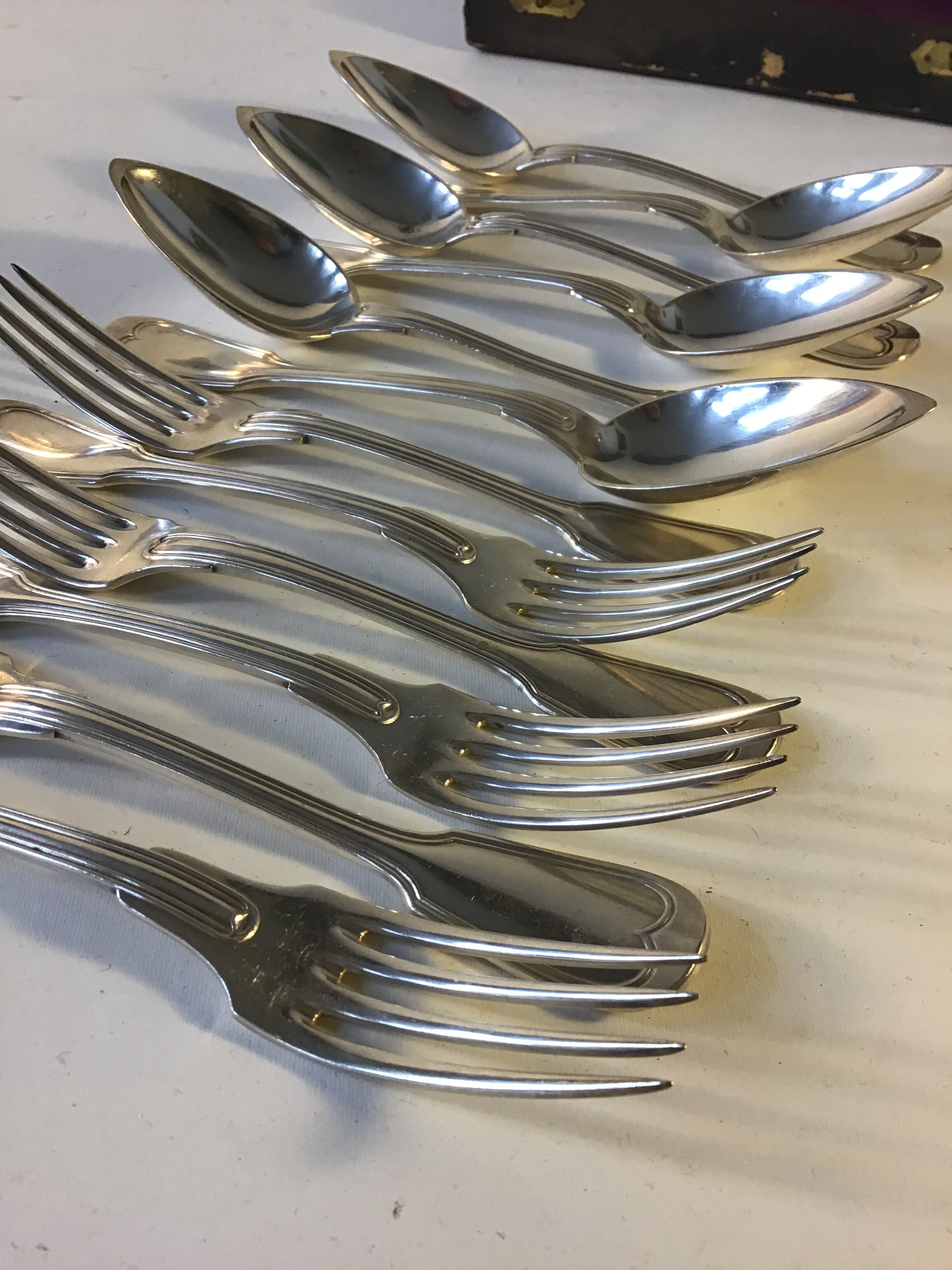 Lemaitre & Ridoux chinon silver metal cultery set