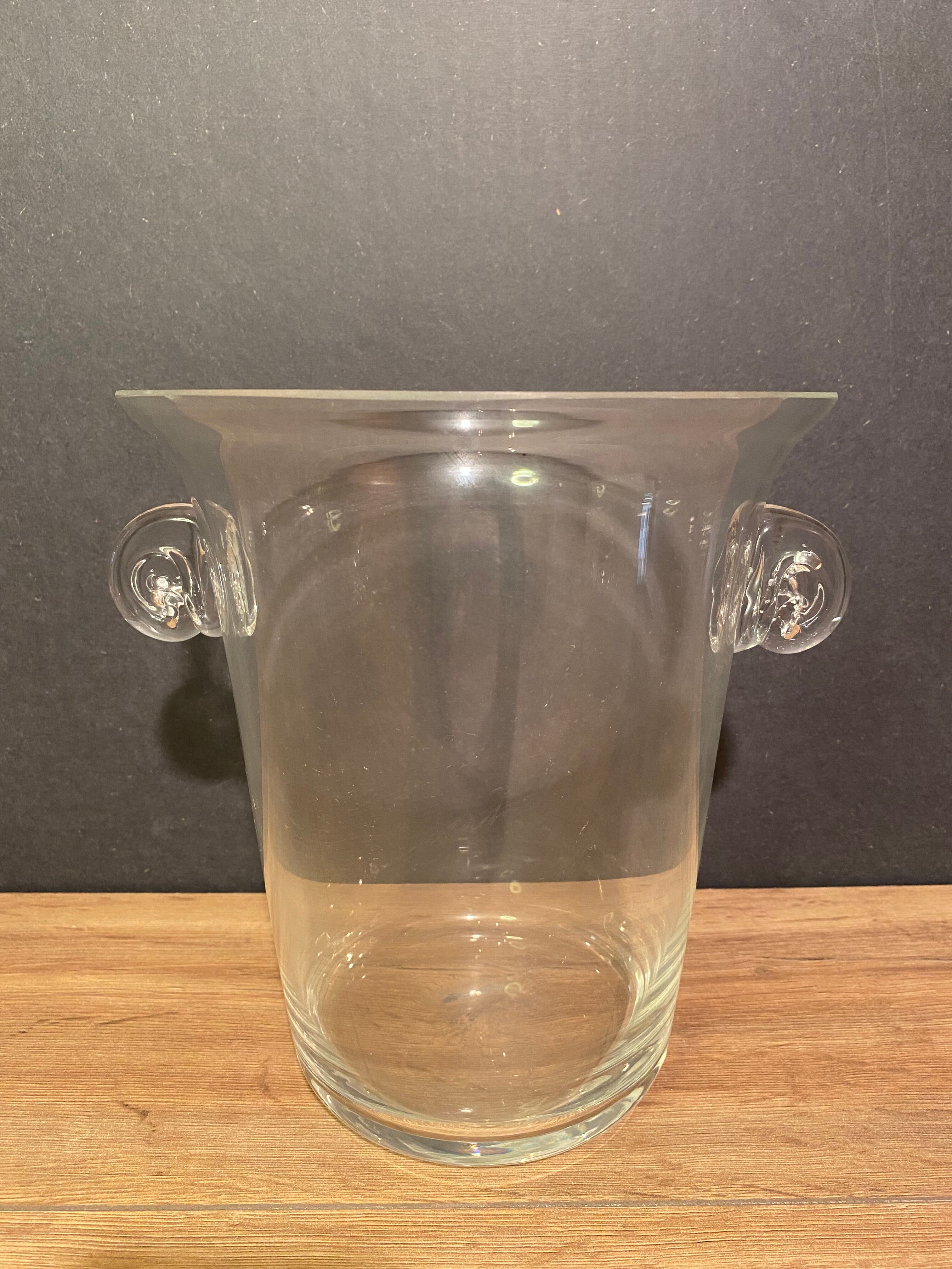 Grand seau en verre cristallin