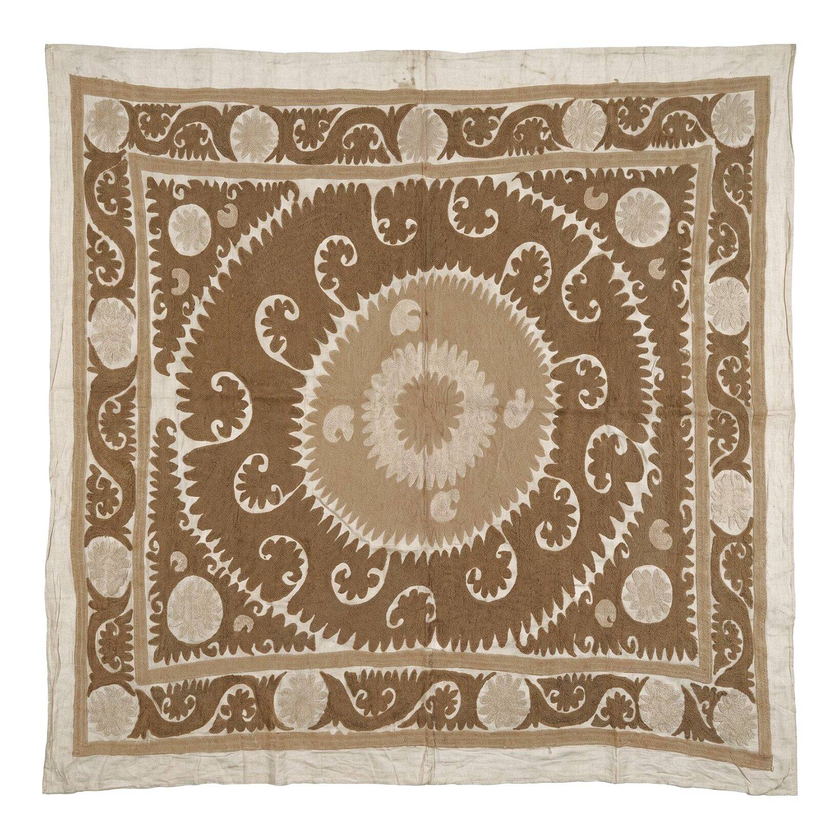 Vintage hand-embroidered tablecloth 144x170 cm