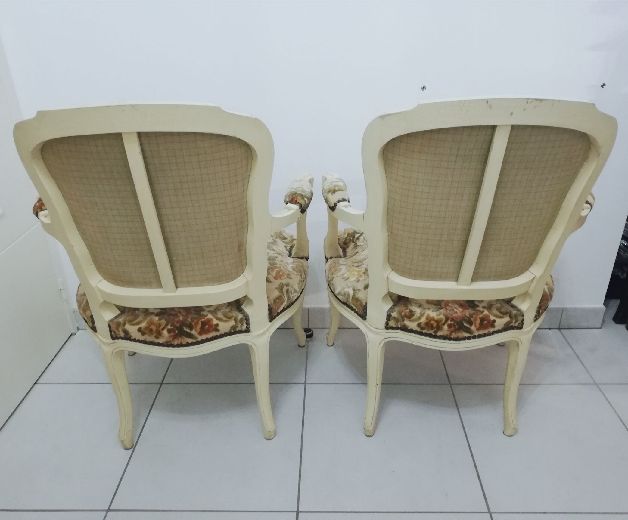 Pair of armchairs in Louis XV style seat and embroidered fabric back