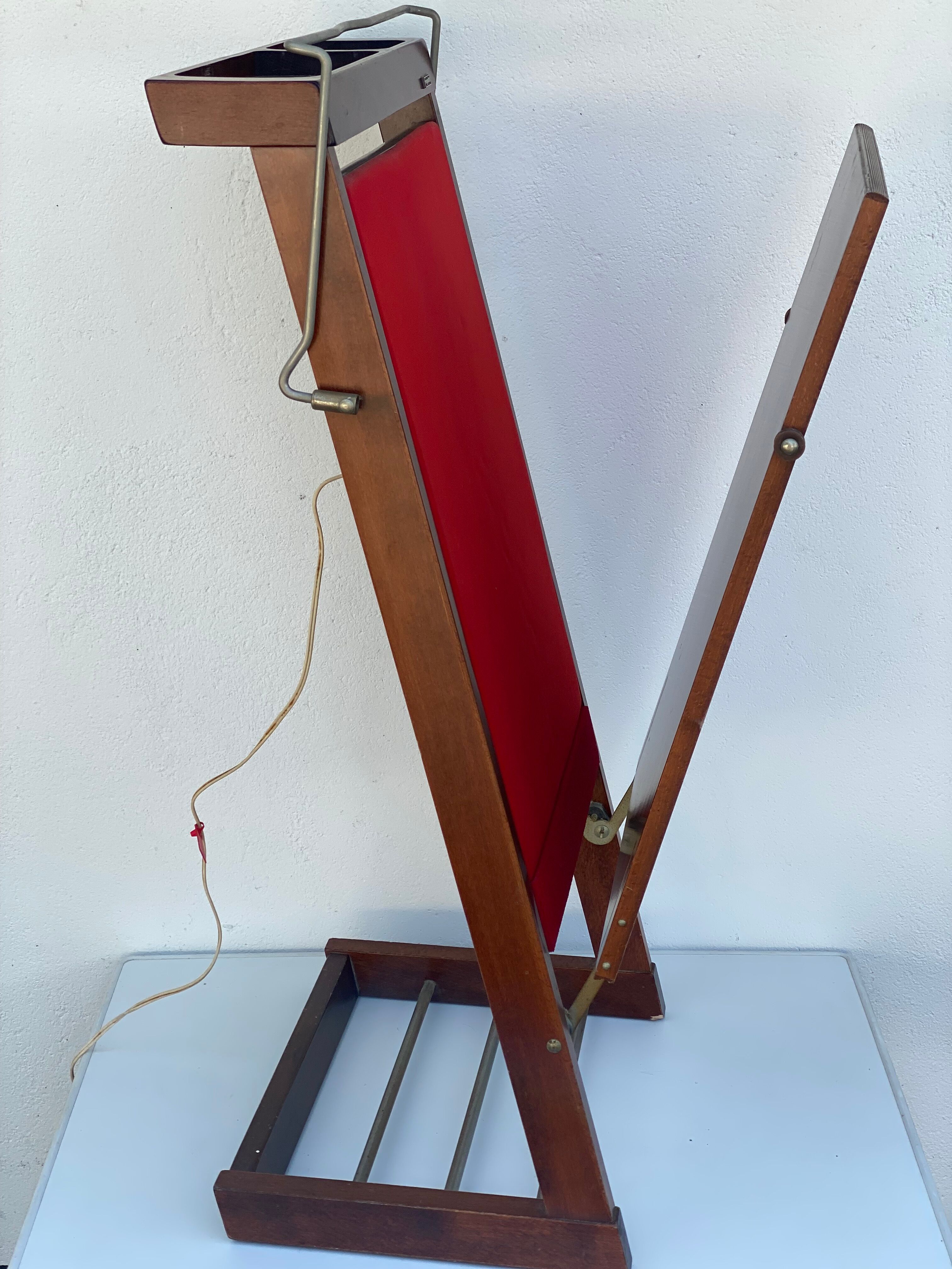 Vintage electric pressomatic valet