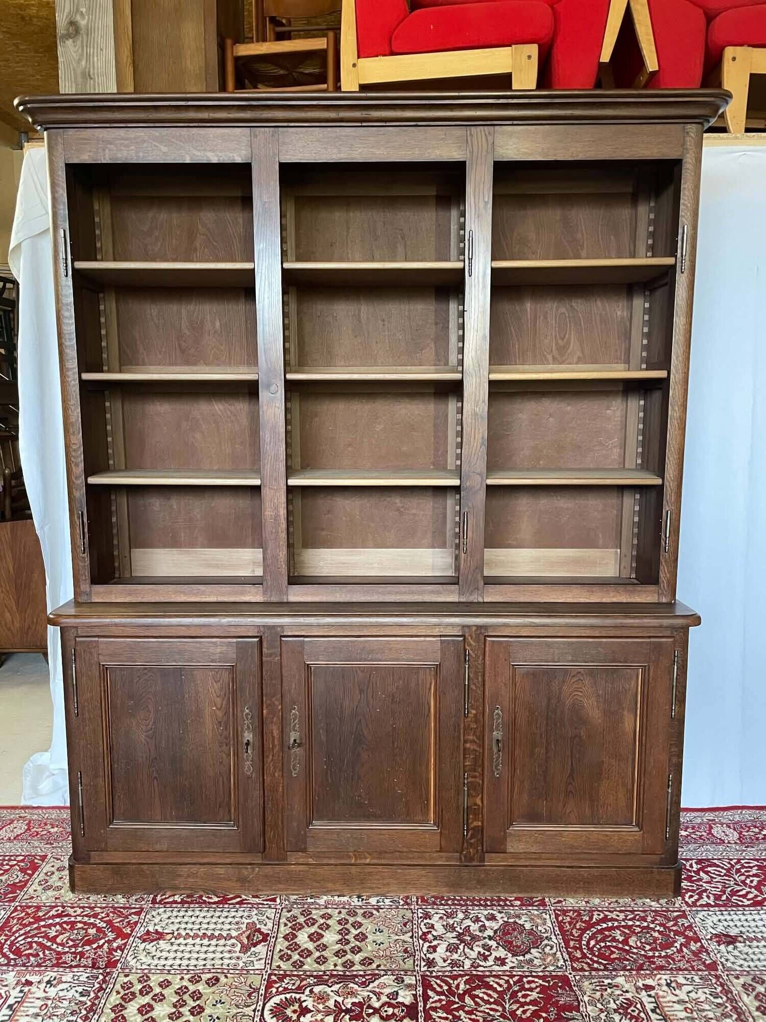 Large antique two-body library in solid oak – 3 glass doors