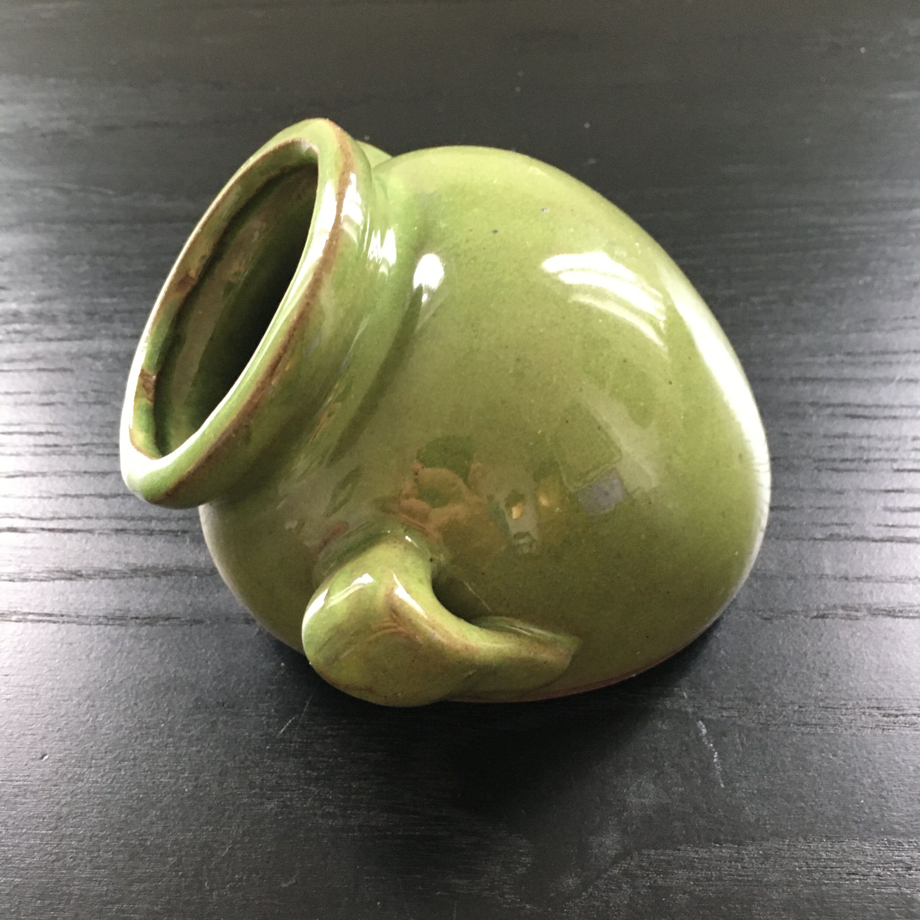 Provencal wall pot