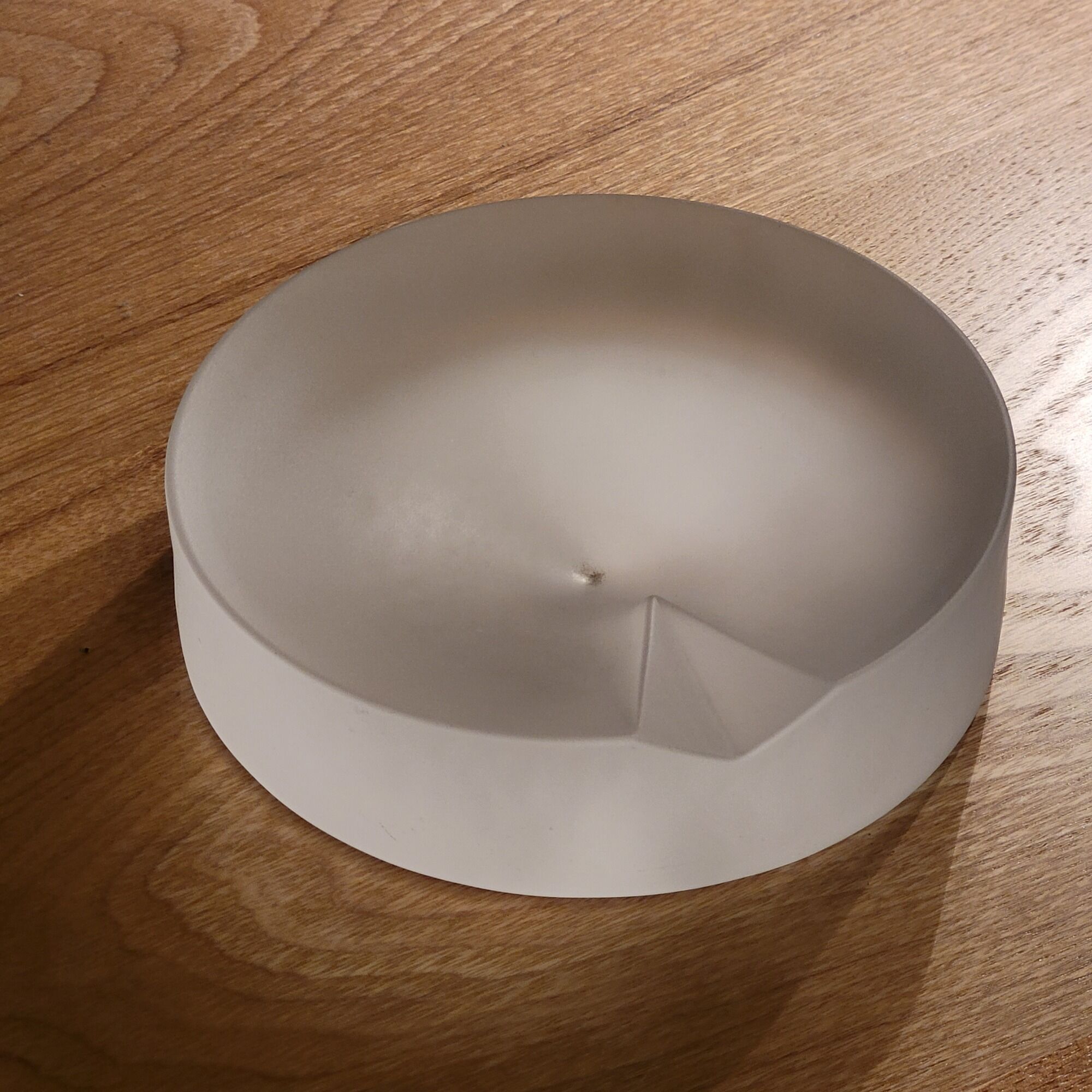 Empty ashtray pocket modernist design in satin molded pressed glass