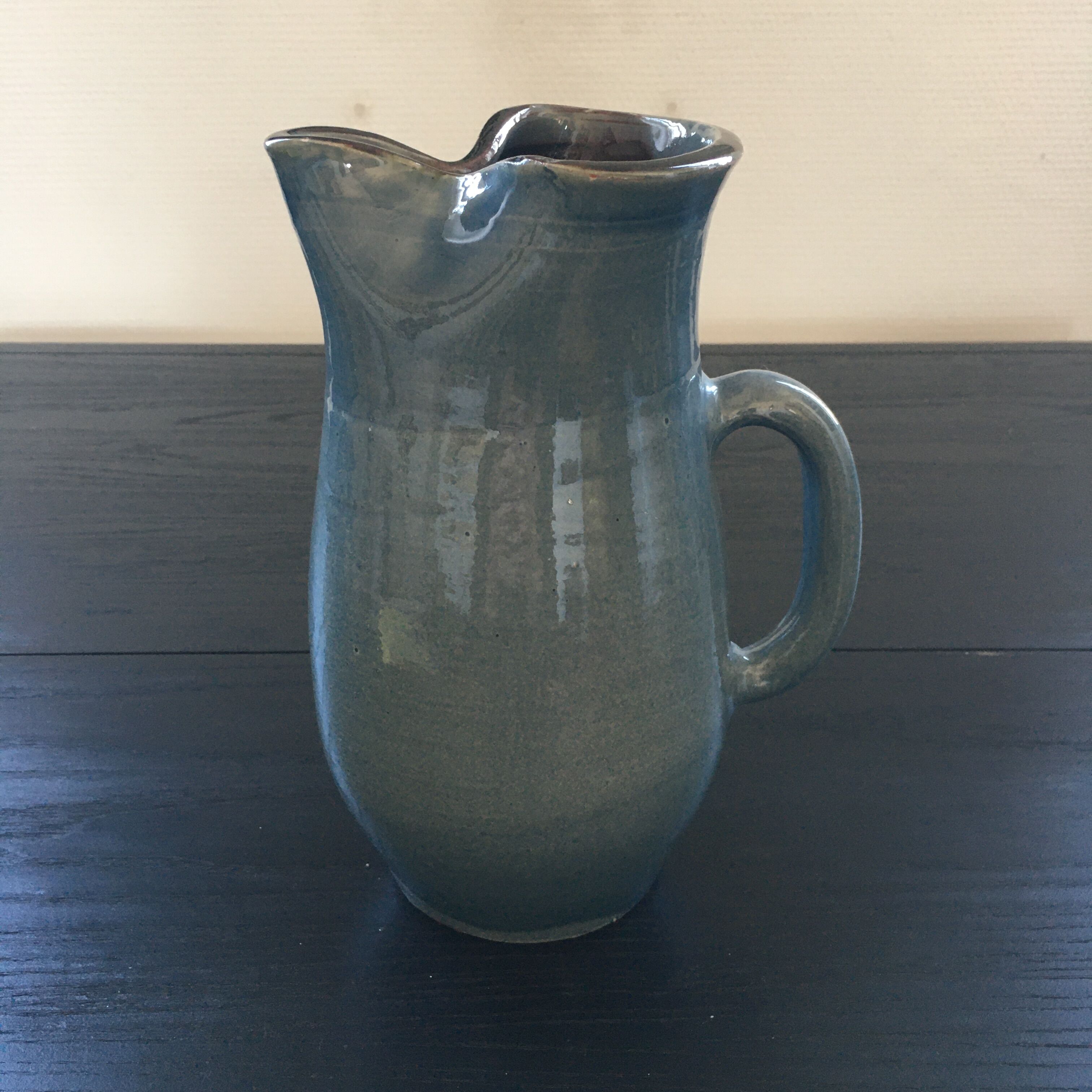 Pitcher gray blue flamed