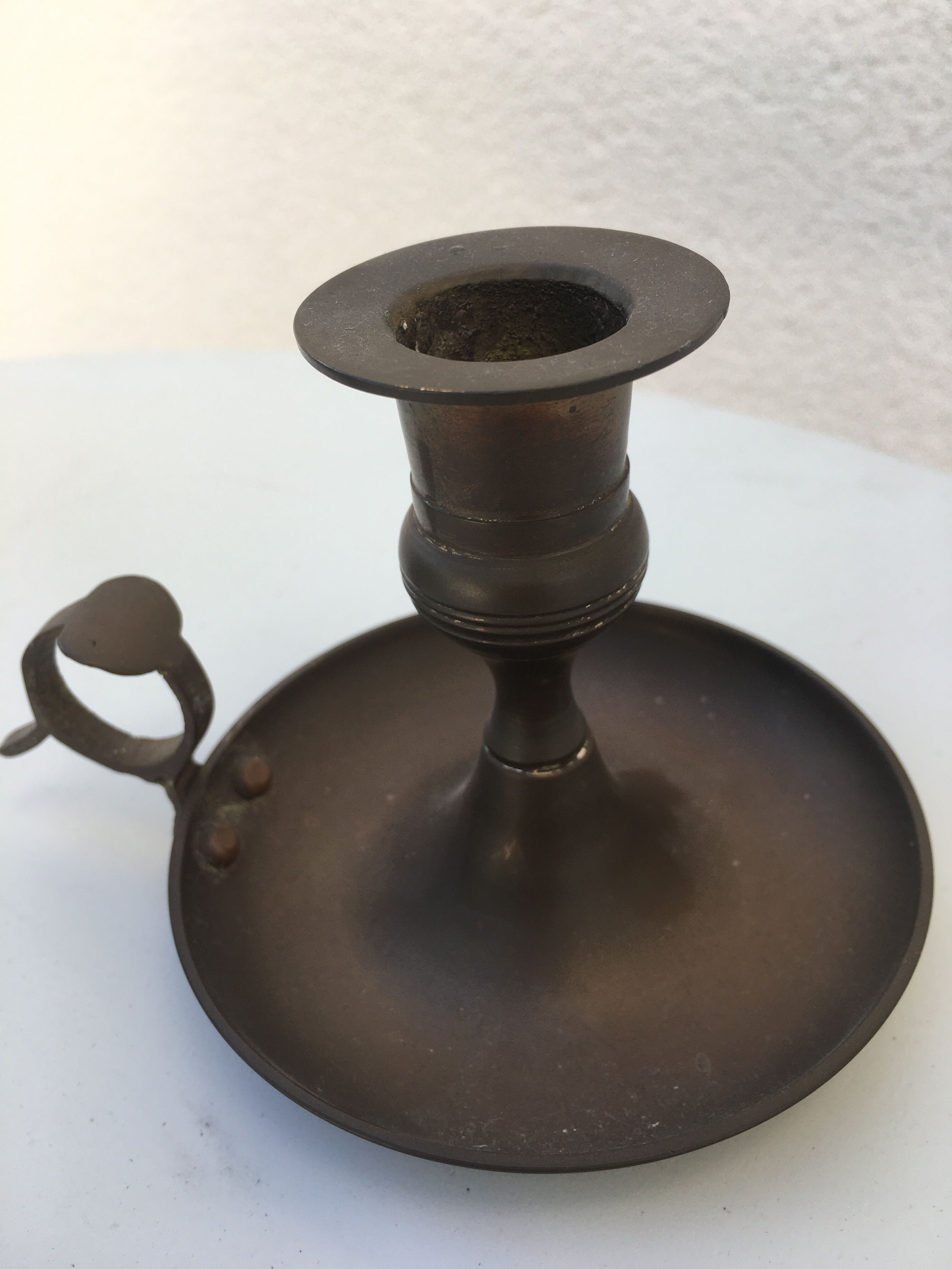 Hand-held bougeoir