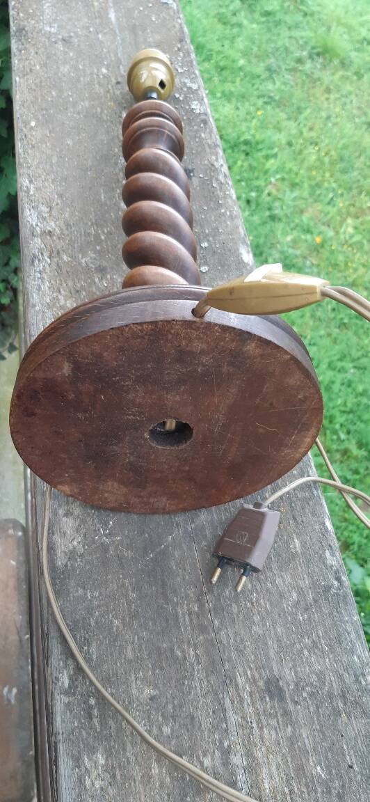 Art Deco twisted wood lamp. FREE DELIVERY