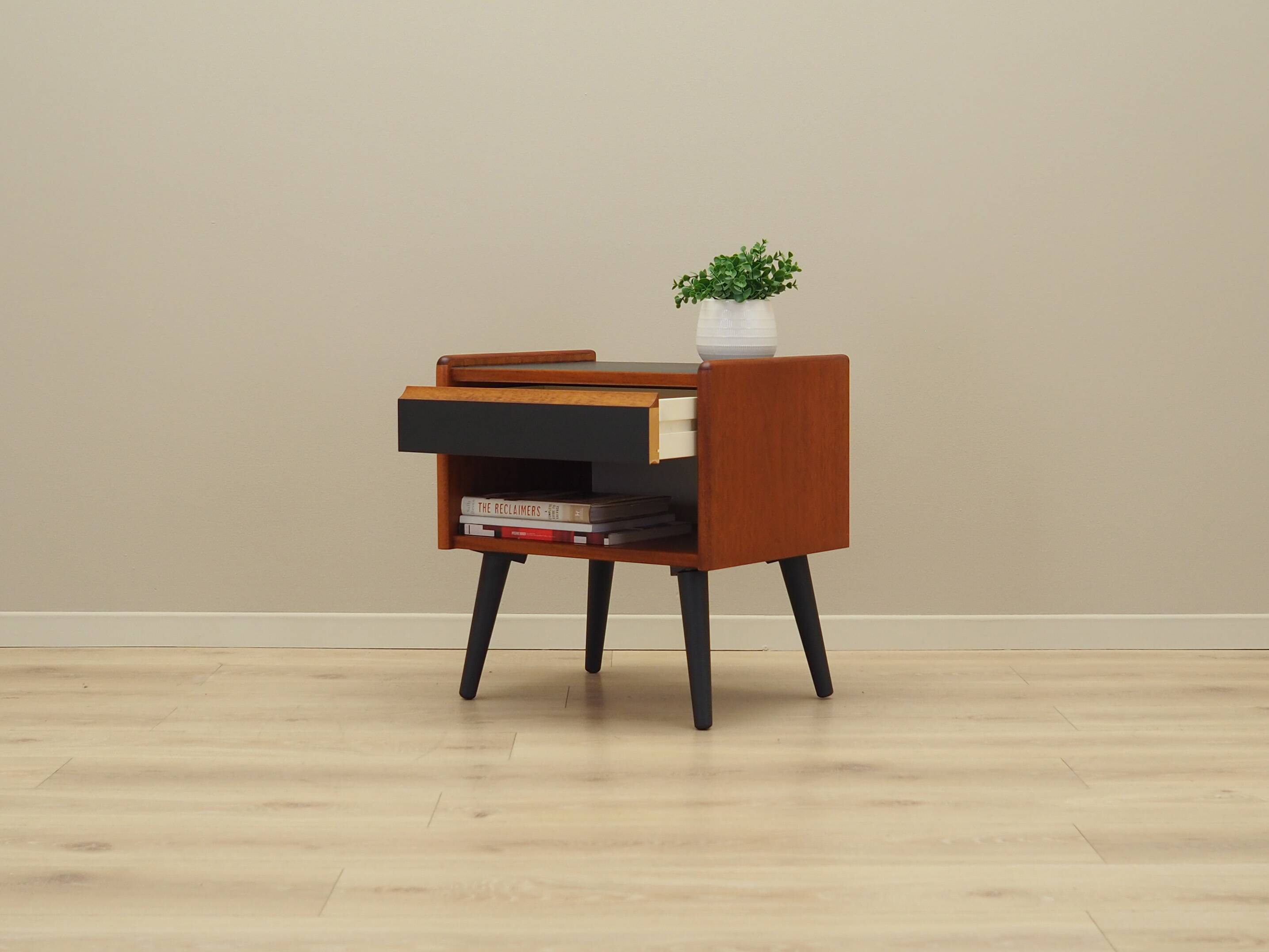 Teak chest of drawers, Danish design, 1970s, production: Denmark