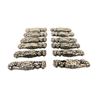 12 metal knife holders shaped vine branch with grapes