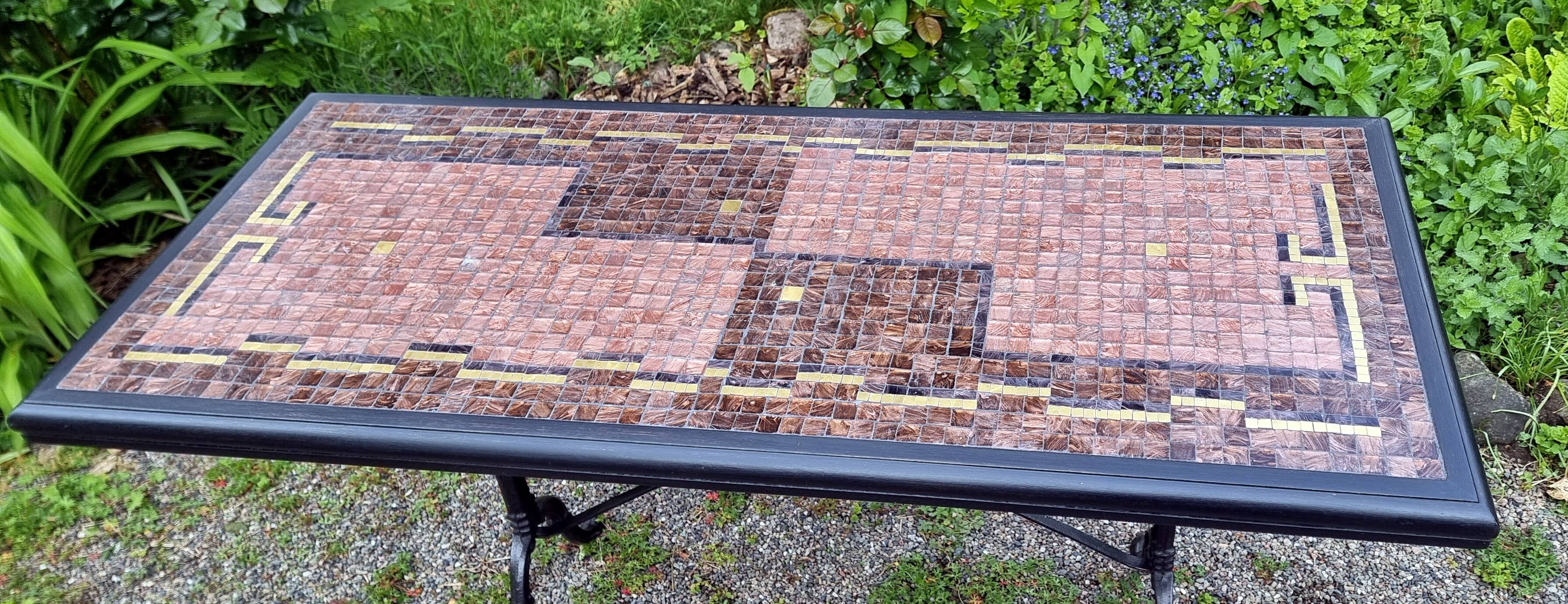 Table bistrot mosaïque de verre années 70