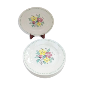 12 assiettes plates anciennes