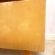 Coiffeuse basse vintage en bois blond – meuble moderniste années 50/60