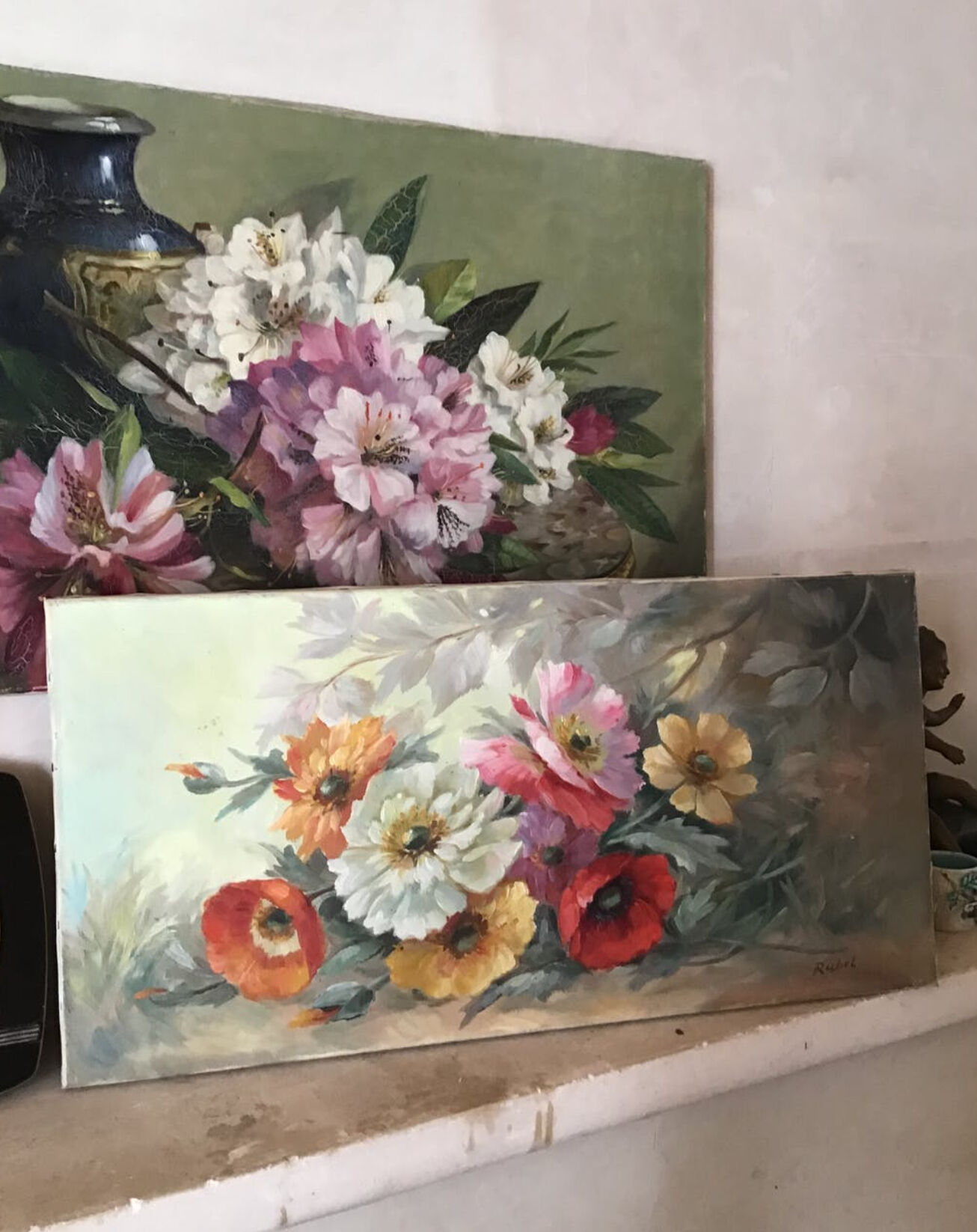 Old flower bouquet painting