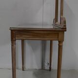 Coiffeuse en noyer massif, style Louis XVI 1900/1920